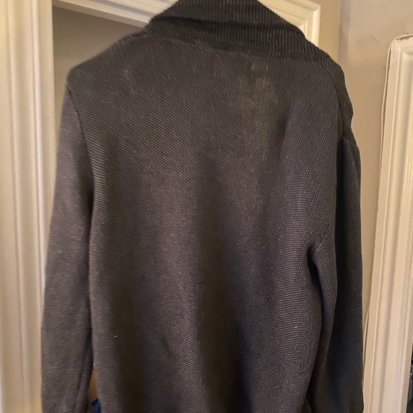 Thick, comfortable, cardigan from American Rag - Picture 2 of 2